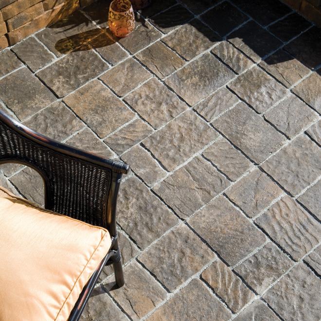 Oldcastle Quadral Patio Slab Cobblestone Style Shadow Blend - 16 x 16 x 2-in