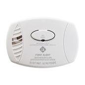 First Alert Carbon Monoxide Plug-In Alarm with Battery Backup - Plastic - White