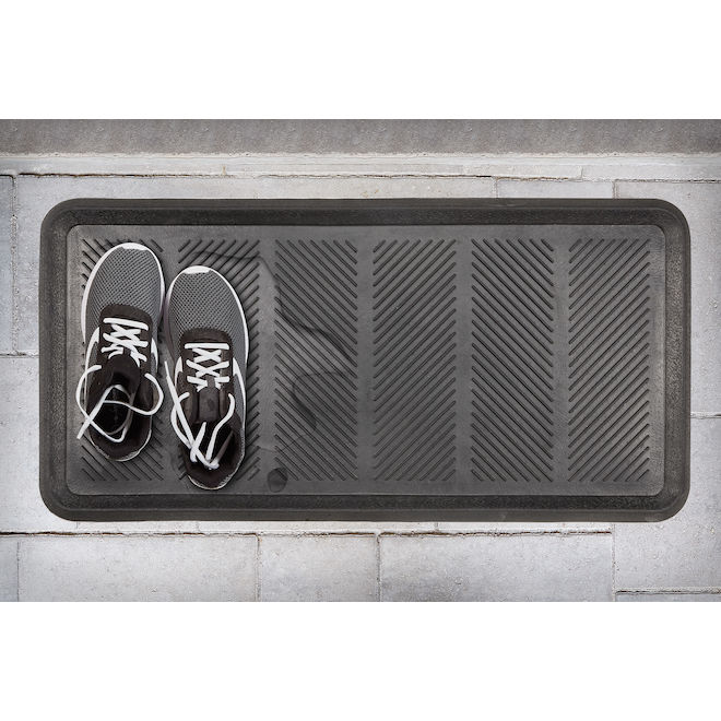 FHE Black Rubber Boot Tray - 16 x 32-in