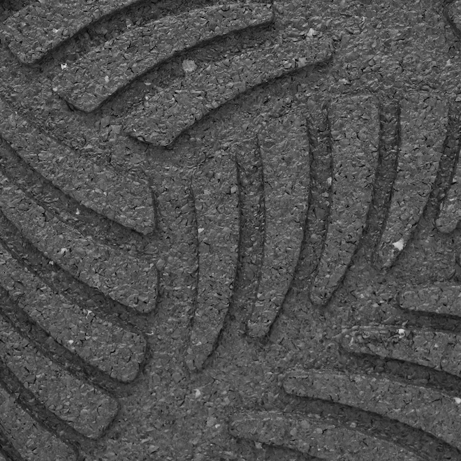 Multy Home Round Stepping Stone 18-in Recycled Rubber in Natural Leaves Pattern - Grey