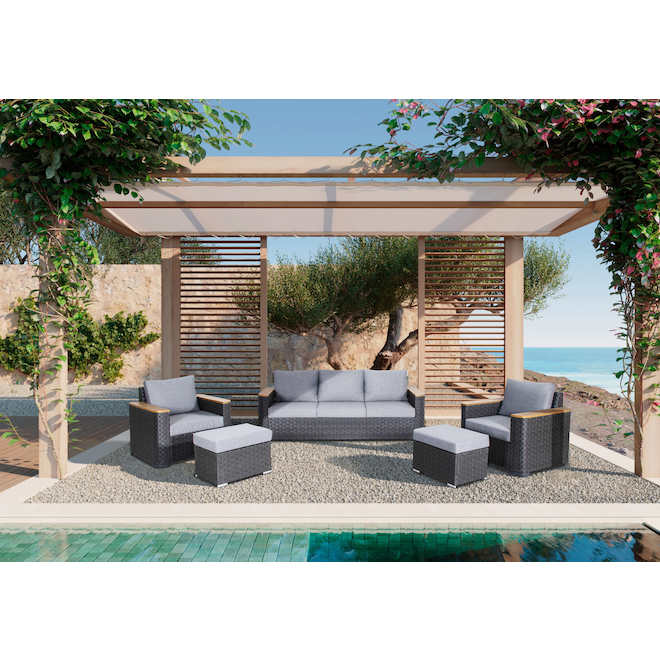 Landon & Co. Kingston Conversation Set in Wicker with Grey Cushions - 5-Piece