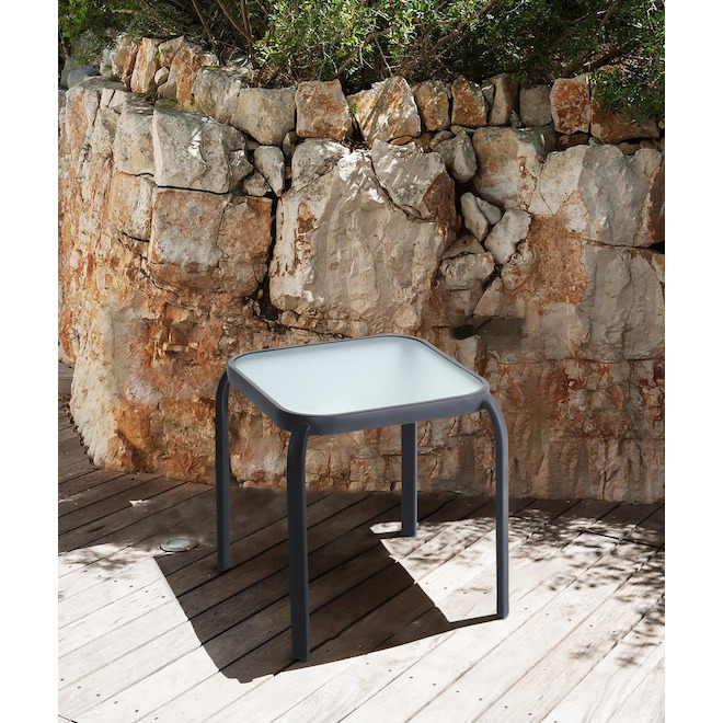 VALU+ Coffee Table in Steel and Glass 16.7 x 15.9 x 15.9-in - Black