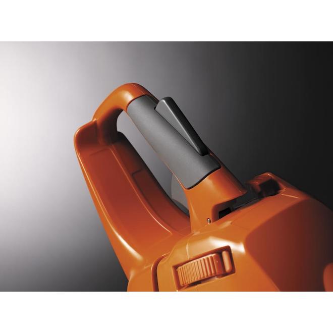 Husqvarna 440 Gas Chainsaw - 2-Cycle Engine - 18-in - Orange