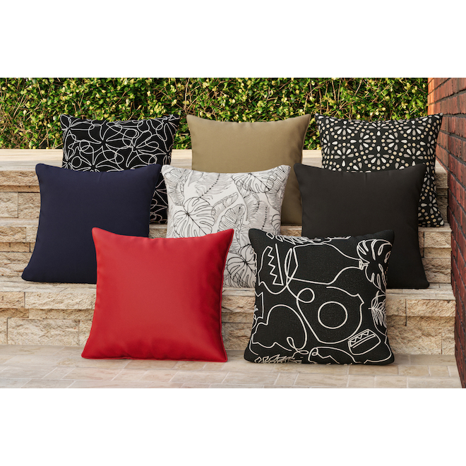 CANOPII Throw Cushion in Polyester with Abstract Floral Pattern for Outdoor 20 x 2 x 20-in - Black