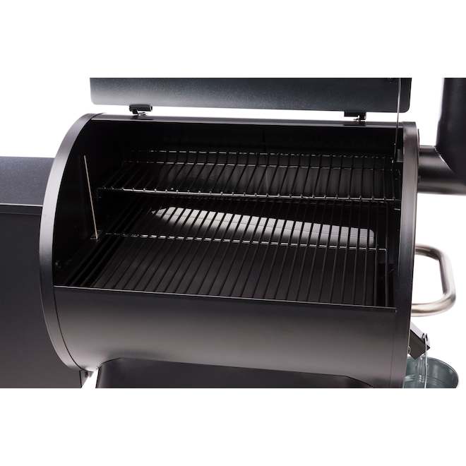 Traeger Pro Series 22 572-in² Black Steel Pellet Barbecue