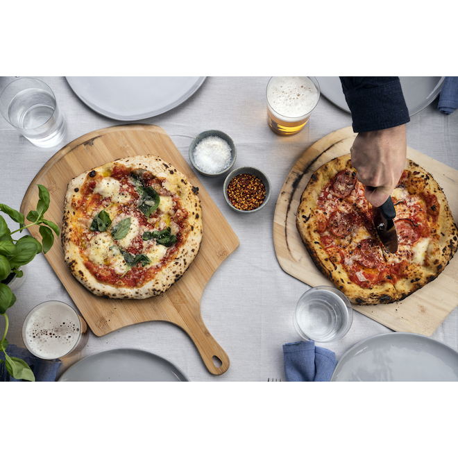 Explore Pizza Peels — Ooni Canada