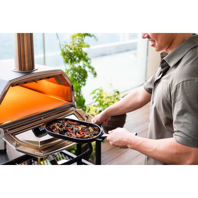 Ooni Black Cast Iron Pan