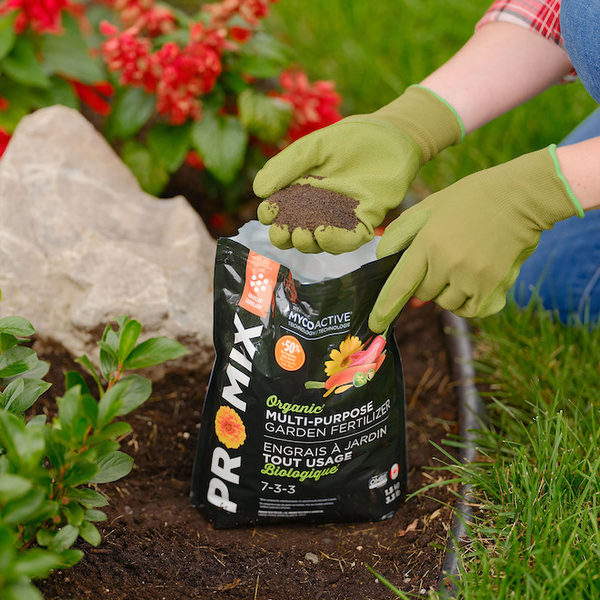 n　oganic Pro-Mix Multi-Purpose Garden Fertilizer - Organic - 7-3-3 - 1.5-kg