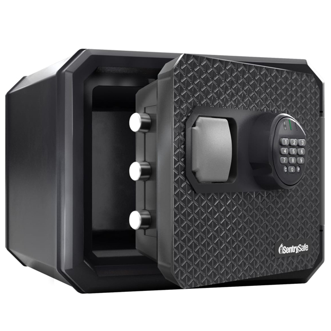 Sentrysafe Digital Fire/Water Resistant Plastic 18.8-in x 13.7-in x 16.4-in Chest Safe Black