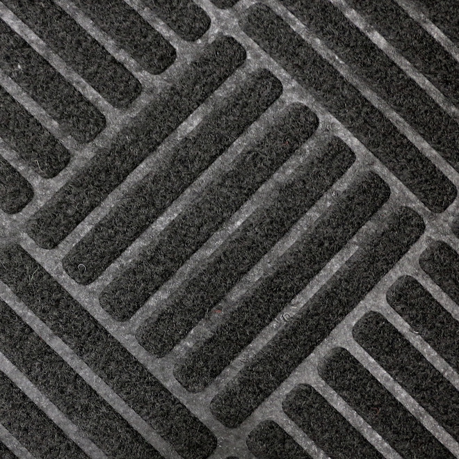 Multy Home Entry Doormat in Textured Polyester 18 x 30-in - Black