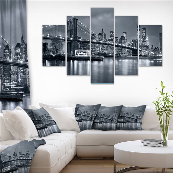 Designart Canada New York at Night Canvas Print 32-in x 60-in 5 Panel Wall Art