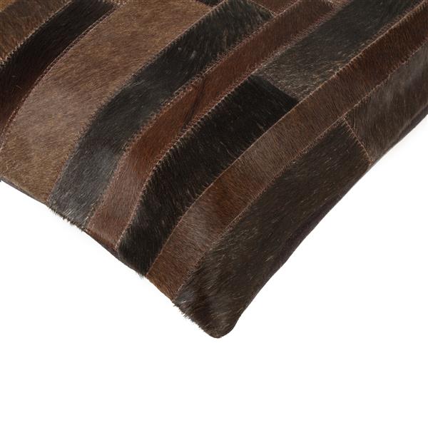 Natural by Lifestyle Brands 18-in Chocolate Torino Cowhide Pillow (2 Pack)