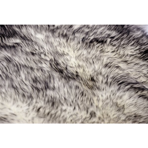 Natural by Lifestyle Brands 7-ft x 6-ft Grey New Zealand Octo Sheepskin Rug