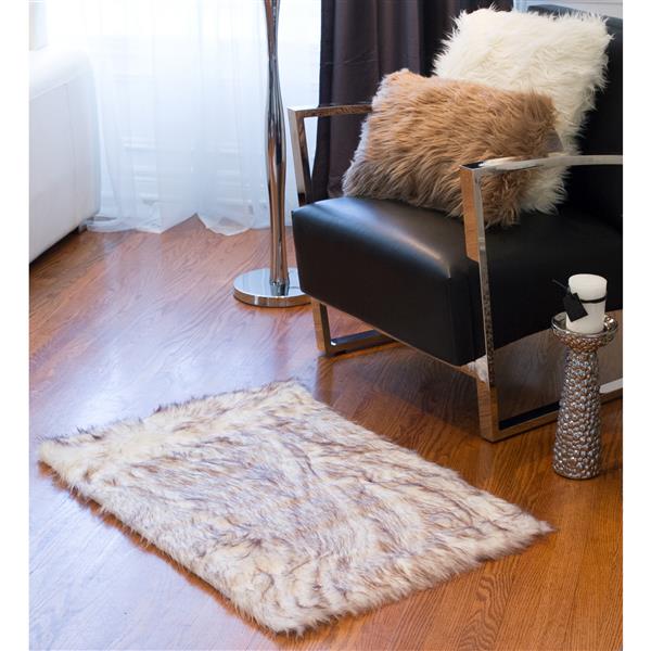 Luxe Hudson Faux Sheepskin 2-ft x 3-ft Gradient Chocolate Indoor Area Rug