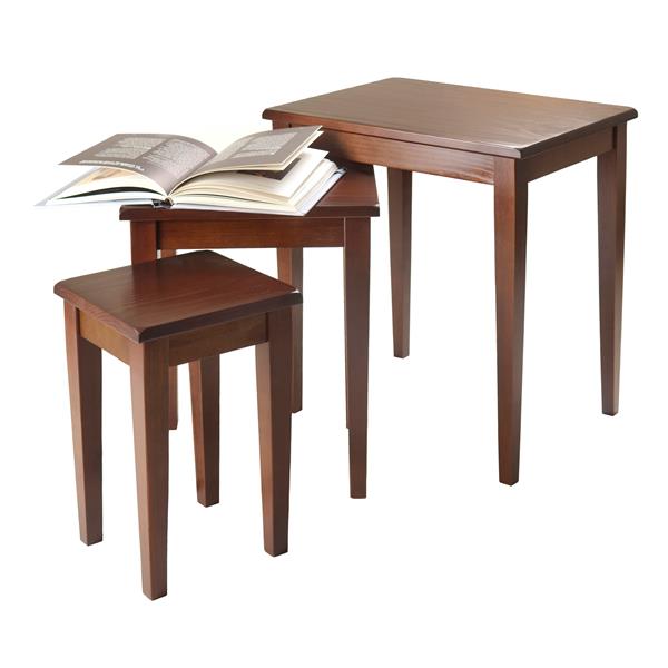 Winsome Wood Regalia 20-in x 21.6-in Walnut Wood Table