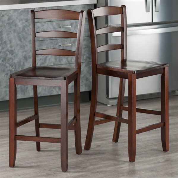 Winsome Wood 24-in Walnut Benjamin Counter Stool (Set of 2)