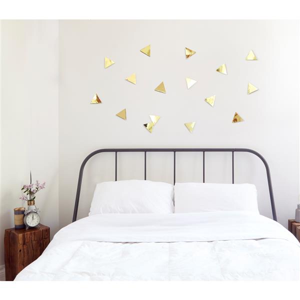 Umbra Confetti Triangle Wall Decor - Brass - 16-Pack 1004369-104 | RONA