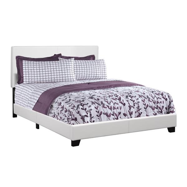 Monarch 85.65-in x 64.25-in White Queen Bed