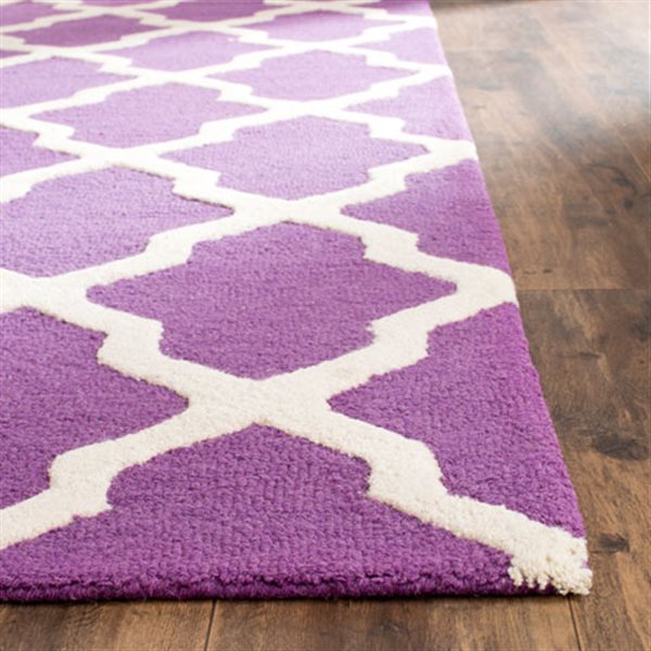 Safavieh Cambridge Purple and Ivory Area Rug,CAM121K-6