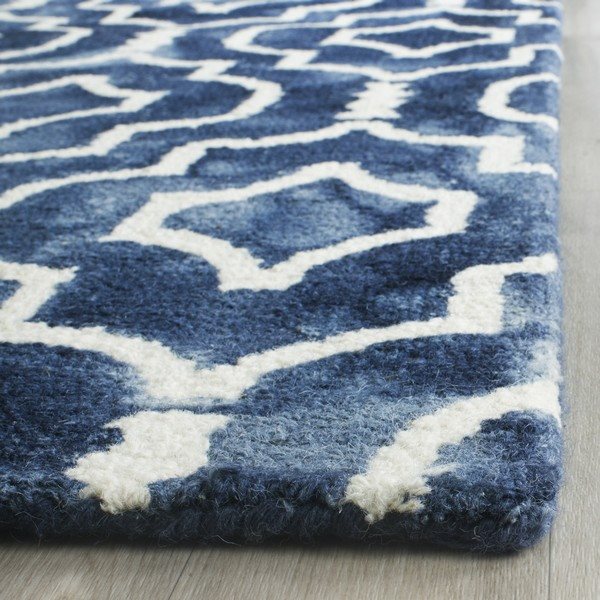 Safavieh Dip Dye Hand-Tufted Wool Navy and Ivory Area Rug - 2-ft x 10-ft