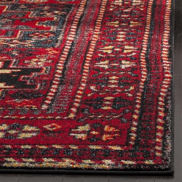 Safavieh Vintage Hamadan Red and Multicolor Indoor Area Rug,