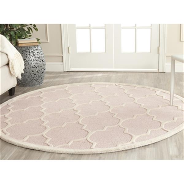 Safavieh Cambridge 6-ft Round Light Pink and Ivory Area Rug