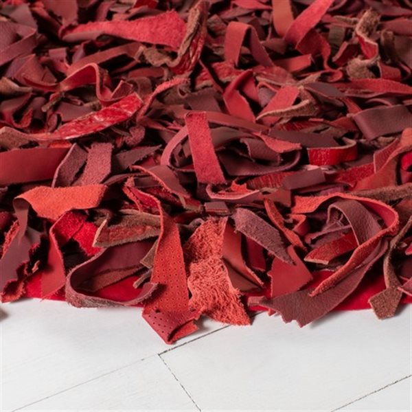 Safavieh Leather Shag 6-ft Red Area Rug