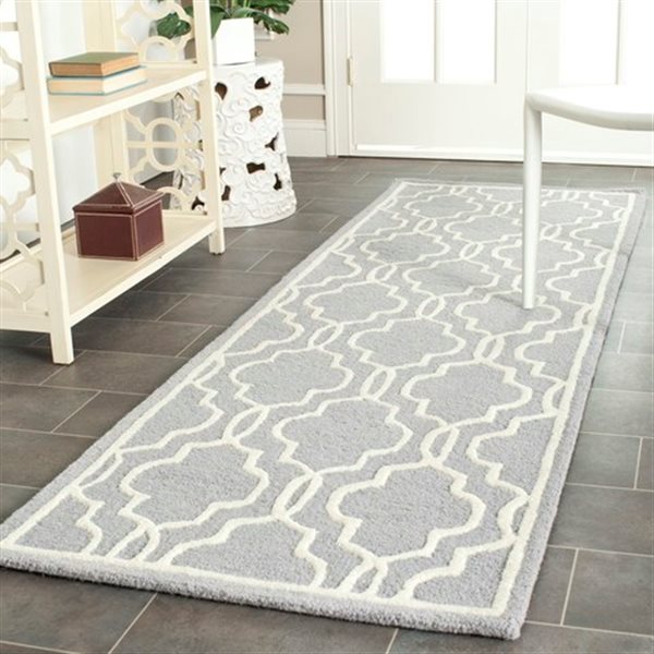 Safavieh Cambridge 10-ft x 10-ft Silver Ivory Round Area Rug