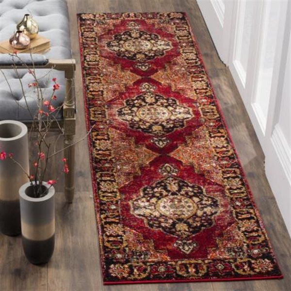 Safavieh Vintage Hamadan 20-ft x 2.16-ft  Red and Multicolour Indoor Area Rug