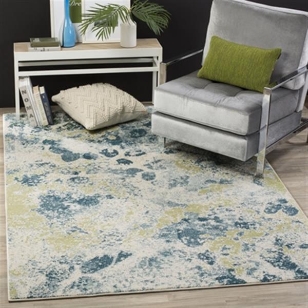 Safavieh Watercolour 7.5-ft x 5.25-ft Ivory and Light Blue Indoor Area Rug