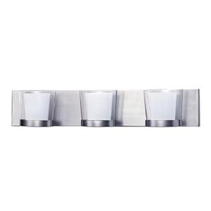 Applique murale vanité, 3 lumières, 23,5", chrome brossé