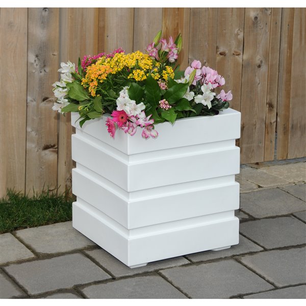 Mayne Freeport Patio Planter - 18-in x 18-in - White