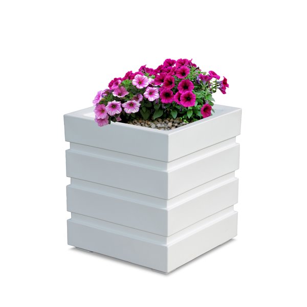 Mayne Freeport Patio Planter - 18-in x 18-in - White 5860 