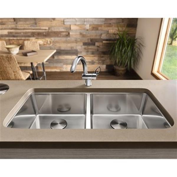 BLANCO Andano 34-in x 17.75-in x 7.50-in Stainless Steel Undermount Double Equal Bowl Kitchen Sink