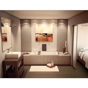 Baignoire New Town par MAAX en acrylique de 32 po x 59,75 po avec drain central