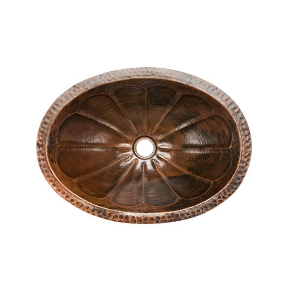 Lavabo ovale en cuivre martelé à motif soleil