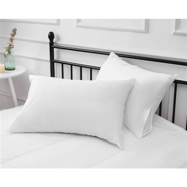 white company pillow protectors