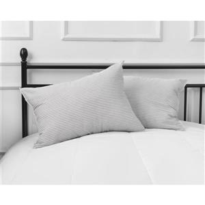 Millano Polyester Blend 19-in x 27-in Pillows (Set of 2)
