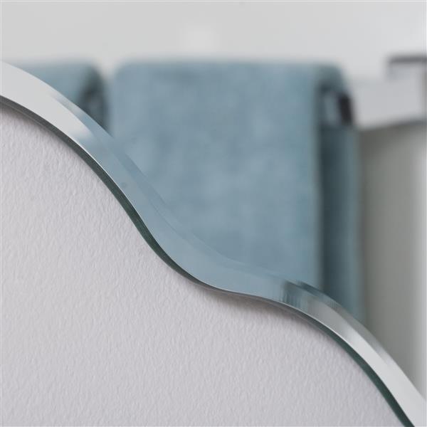 Decor Wonderland Vandam 23.6-in Mirror