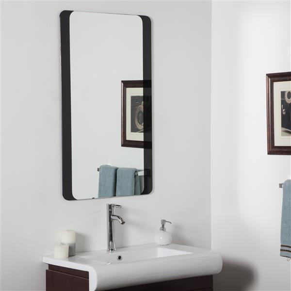 Decor Wonderland Large 23.5-in Rectangular Mirror