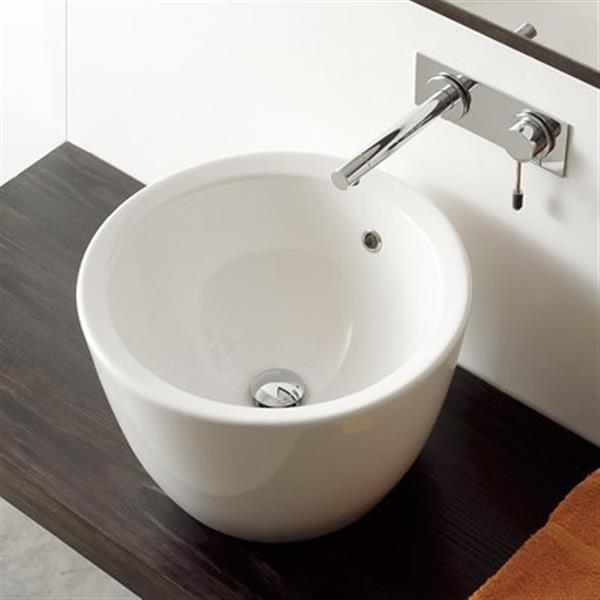 Nameeks Scarabeo Matty 11.80-in x 11.80-in White Ceramic Round Vessel Sink