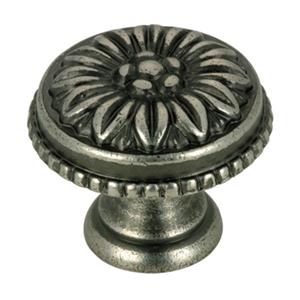 Richelieu BP043 Traditional Brass Knob,BP04325142