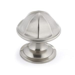 Richelieu Seaton Contemporary Brass Knob,BP50128195