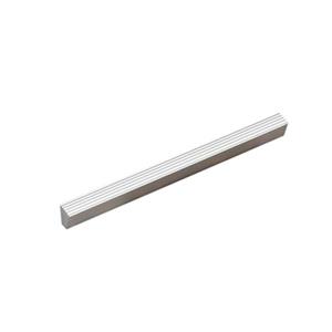 Richelieu Trapani Contemporary Aluminum Pull,BP467016010