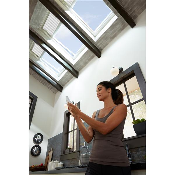 Velux Solar Venting Deck Mount Skylight - 30.56-in x 55-in