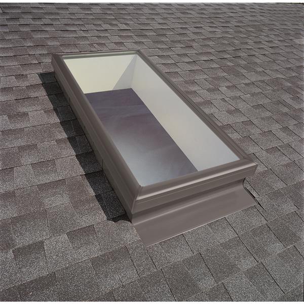 Velux Fixed Curb Mount Skylight - Laminated - 22.5-in x 22.5-in