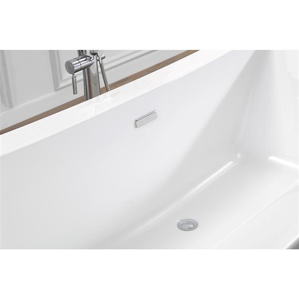 OVE Decors White Acrylic Freestanding Bathtub Terra 70in 29BTU