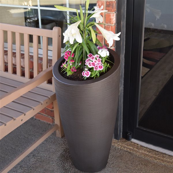 Mayne Modesto 32in Tall Planter - White - 16in L x 16in W x 32in H