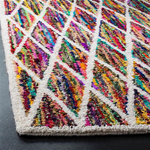 Safavieh Nantucket Geometric Rug - 2-ft x 3-ft - Multicolour