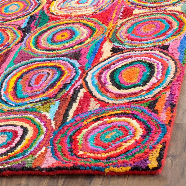 Safavieh Nantucket Geometric Rug - 2-ft x 3-ft - Pink